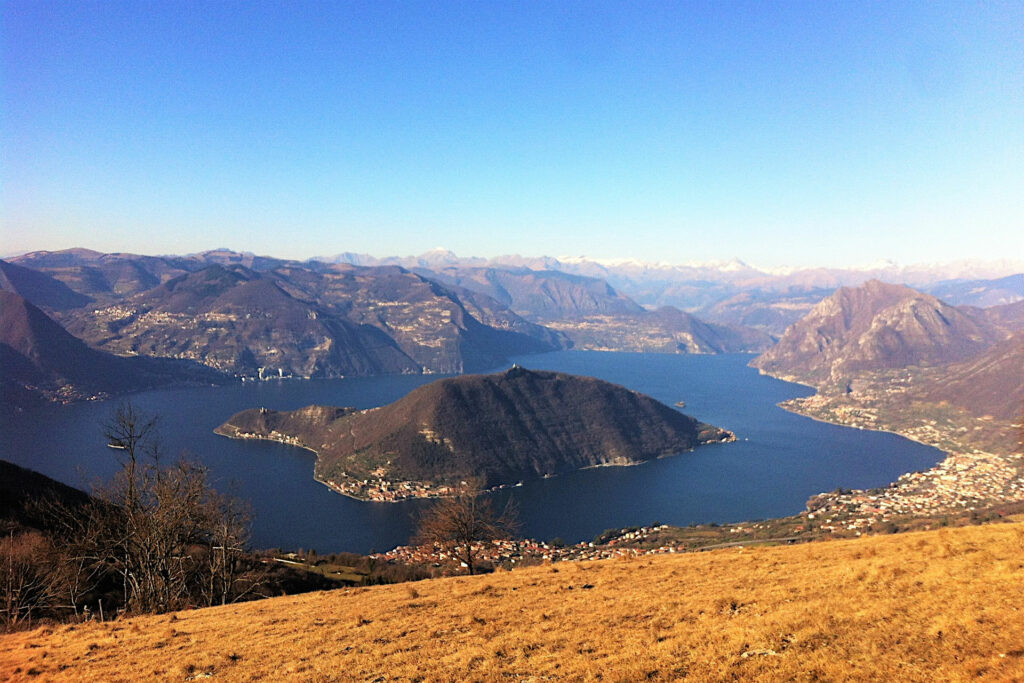 Montisola vista dall'alto