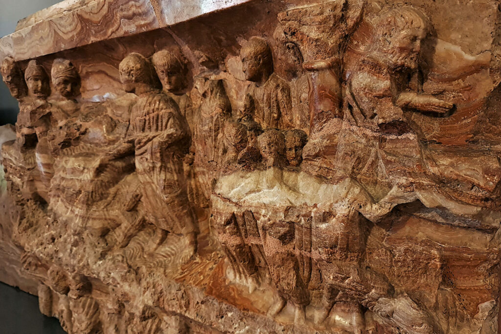 sarcofago paleocristiano santi faustino giovita brescia bidibrescia Visita online - Sepolcro d'avorio