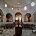 Visita guidata in un'ora - il Duomo vecchio di Brescia Fotografia del vano centrale all'interno del Duomo vecchio di Brescia