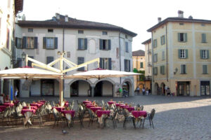 Piazza Garibaldi a Iseo