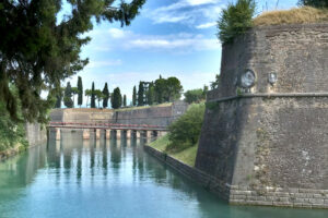 Visita guidata - Peschiera del Garda Baluardo bastionato delle mura venete