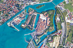 Fotografia satellitare di Peschiera del Garda