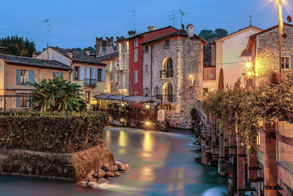 Ingresso a Borghetto sul Mincio dal ponte San Marco