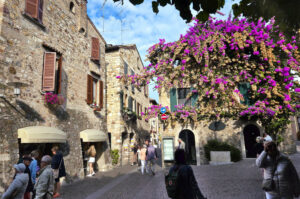 Il borgo medievale di Sirmione